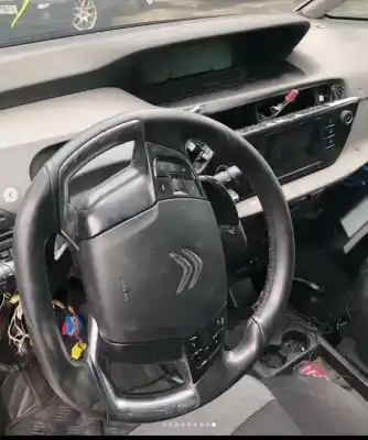 Veículo de Sucata citroen c4 picasso 1.6 blue-hdi fap do ano 2016 alimentado bh01