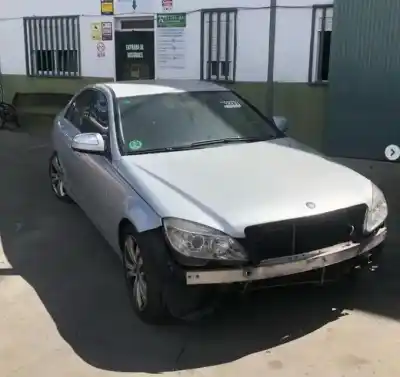 Здавання транспортного засобу mercedes                                           clase c (w204) berlina                                                                                                                                                                                                                                     m272947                                                                                                                                                                                                                                                    року 2008 потужний m272947