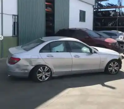 Здавання транспортного засобу mercedes                                           clase c (w204) berlina                                                                                                                                                                                                                                     m272947                                                                                                                                                                                                                                                    року 2008 потужний m272947