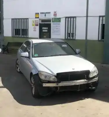 Здавання транспортного засобу mercedes                                           clase c (w204) berlina                                                                                                                                                                                                                                     m272947                                                                                                                                                                                                                                                    року 2008 потужний m272947