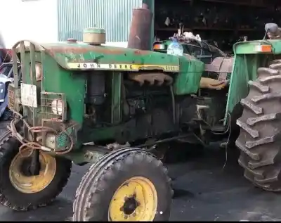 Veicolo di demolizione john deere 2020 * dell'anno 1978 alimentato 