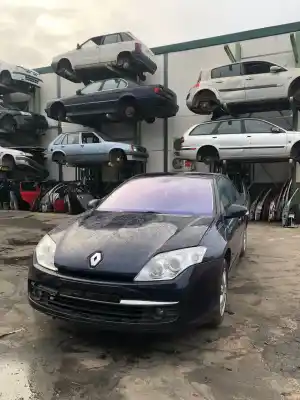 Veículo de Sucata renault laguna iii 96kw do ano 2009 alimentado m9r n7