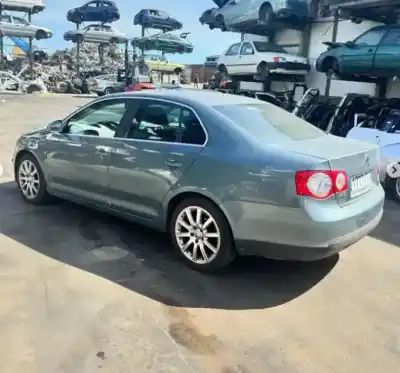 Veículo de Sucata volkswagen jetta (162) 2.0 tdi do ano 2007 alimentado bkd