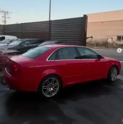 Veículo de Sucata audi a4 berlina (8e) 2.0 tdi (dpf) (125kw) do ano 2007 alimentado brd