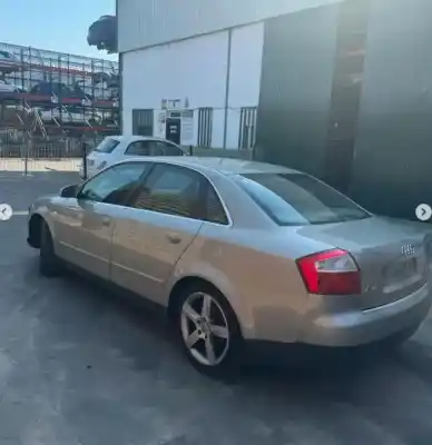 Scrapping Vehicle audi a4 berlina (8e) 2.5 v6 24v tdi of the year 2003 powered ake
