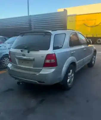 Verschrottungsfahrzeug kia sorento (bl) (2002->) 2.5 crdi des jahres 2009 angetrieben d4cb