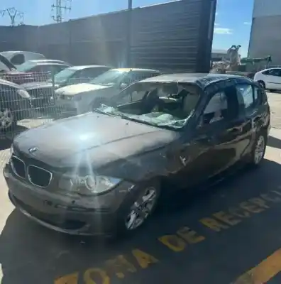 Veículo de Sucata bmw serie 1 berlina (e81/e87) 118d do ano 2007 alimentado n47d20a