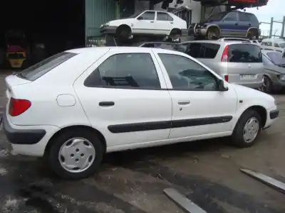 Veicolo di demolizione CITROEN XSARA BERLINA  dell'anno 1998 alimentato DHY