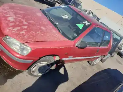 Véhicule à la ferraille peugeot 106 (s1) 1.4 de l'année 1995 alimenté 