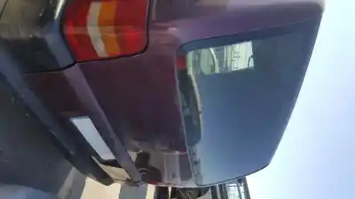 Здавання транспортного засобу mercedes-benz vito kombi (638) 638.174 року 1996 потужний 638174