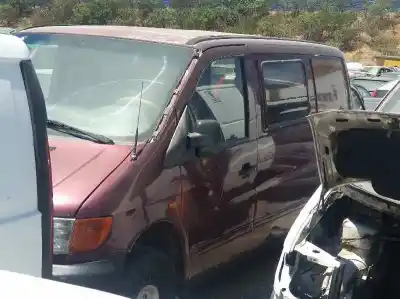 Здавання транспортного засобу mercedes-benz vito kombi (638) 638.174 року 1996 потужний 638174