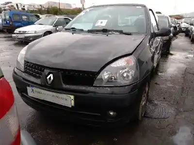 Здавання транспортного засобу RENAULT CLIO II FASE II (B/CB0) D4F712 року 2001 потужний D4F712
