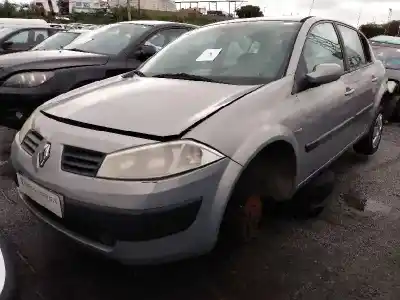 Здавання транспортного засобу RENAULT MEGANE II BERLINA 5P M9R700 року 2006 потужний M9R700