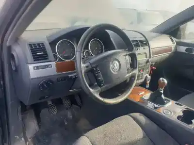 Здавання транспортного засобу volkswagen touareg (7l6) bac року 2006 потужний bac
