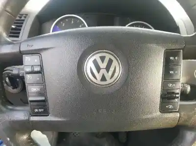 Здавання транспортного засобу volkswagen touareg (7l6) bac року 2006 потужний bac