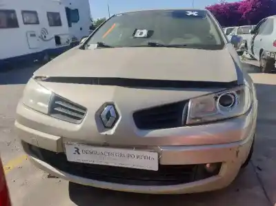 Здавання транспортного засобу RENAULT MEGANE II COUPE F9Q804 року 2003 потужний F9Q804