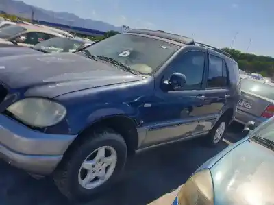Здавання транспортного засобу mercedes-benz clase ml (bm 163) om 612.963 року 2001 потужний 612963