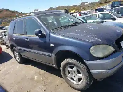 Здавання транспортного засобу mercedes-benz clase ml (bm 163) om 612.963 року 2001 потужний 612963