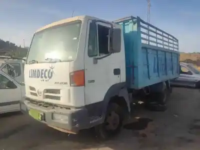 Scrapping Vehicle nissan atleon 80.14 of the year 2001 powered d-b440