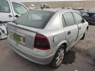 Scrapping Vehicle opel astra g sedán (t98) 1.7 td (f69) of the year 2001 powered x17dtl