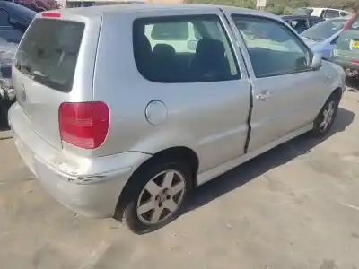 Здавання транспортного засобу volkswagen polo berlina (6n2) akk року 0 потужний akk