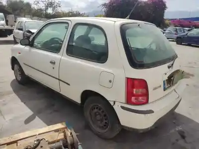 Sloopvoertuig nissan micra (k11) cg10de van het jaar 0 aangedreven cg10de
