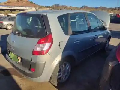 Здавання транспортного засобу renault scenic ii (jm) f9q812 року 0 потужний f9q812