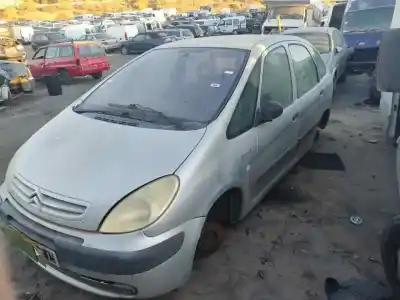 Veicolo di demolizione citroen                                            xsara picasso                                                                                                                                                                                                                                              d-9hy                                                                                                                                                                                                                                                      dell'anno 2001 alimentato 9hy