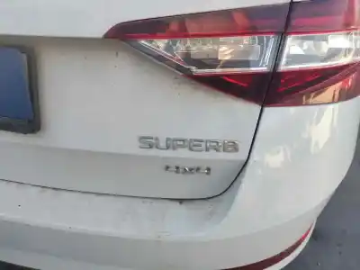 Veículo de Sucata skoda superb iii ranchera familiar (3v5) 2.0 tdi do ano 2001 alimentado dfh