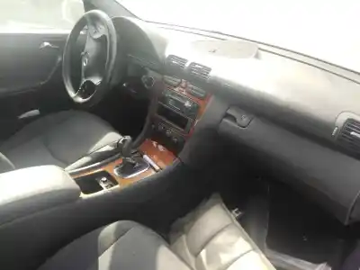 Утилизация автомобиля mercedes-benz clase c (bm 203) berlina om611962 года 2000 питание om611962
