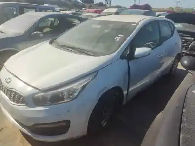 Scrapping Vehicle kia ceed (jd) 1.4 crdi 90 d4fc of the year 2015 powered d4fc
