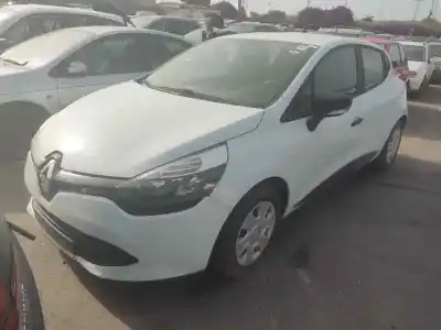 Veículo de Sucata renault clio iv k9k608 do ano 2001 alimentado k9k608