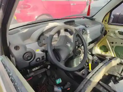Sloopvoertuig peugeot partner (s2) * van het jaar 0 aangedreven 