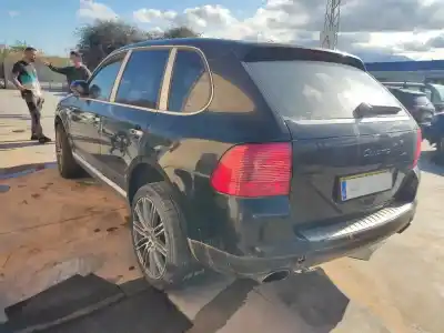 Здавання транспортного засобу porsche cayenne (tipo 9pa) g-bfd року 2005 потужний bfd