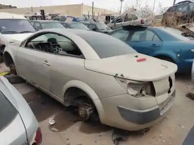 Здавання транспортного засобу renault megane ii coupe f9q800 року 1999 потужний f9q800