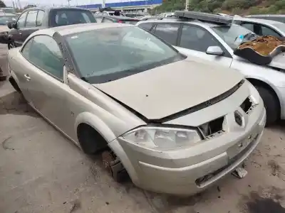 Здавання транспортного засобу renault megane ii coupe f9q800 року 1999 потужний f9q800