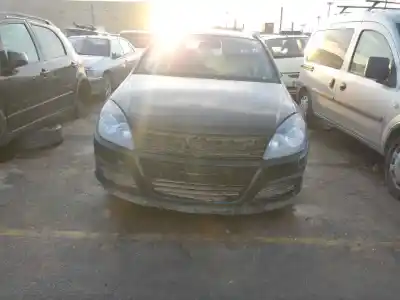 Sloopvoertuig OPEL ASTRA H CARAVAN Z17DTH van het jaar 2001 aangedreven Z17DTH