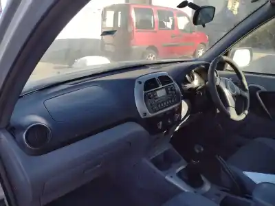 Scrapping Vehicle toyota rav4 (a2) 1zzfe of the year 2003 powered 1zzfe
