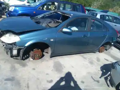 Здавання транспортного засобу nissan primera berlina (p12) yd22ddt року 2001 потужний yd22ddt