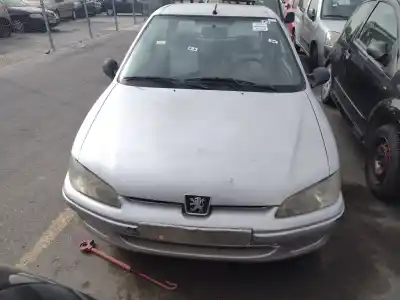 Véhicule à la ferraille PEUGEOT 106 (S2) KFXTU3JP de l'année 1997 alimenté KFXTU3JP