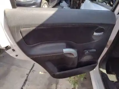 Здавання транспортного засобу citroen c3 8hx року 2007 потужний 8hx