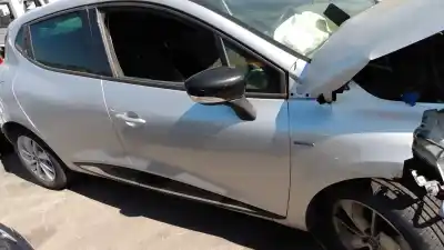 Здавання транспортного засобу renault clio iv d4f740 року 2015 потужний d4f740