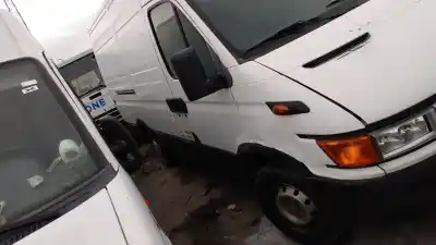 Здавання транспортного засобу iveco daily furgón 814043c року 1999 потужний 814043c