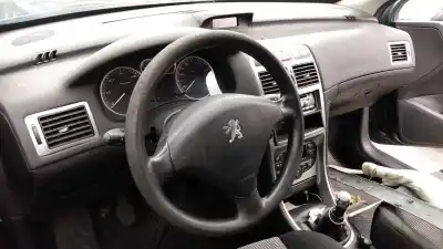 Scrapping Vehicle peugeot 307 (s1) rhydw10td of the year 2001 powered rhydw10td