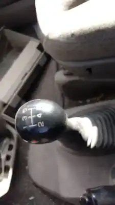 Veículo de Sucata chrysler voyager (rg) 25td do ano 2007 alimentado 25td