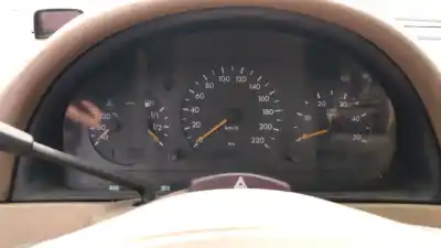 Здавання транспортного засобу mercedes-benz clase ml (bm 163) om612963 року 2005 потужний om612963