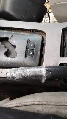 Veículo de Sucata peugeot 407 coupe uhzdt17 do ano 2005 alimentado uhzdt17