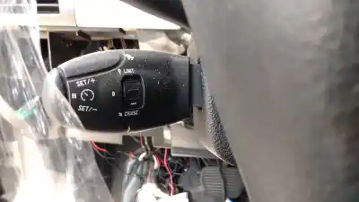 Veículo de Sucata peugeot 407 coupe uhzdt17 do ano 2005 alimentado uhzdt17