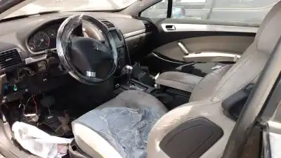 Veículo de Sucata peugeot 407 coupe uhzdt17 do ano 2005 alimentado uhzdt17
