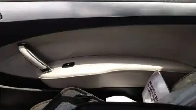 Veículo de Sucata peugeot 407 coupe uhzdt17 do ano 2005 alimentado uhzdt17